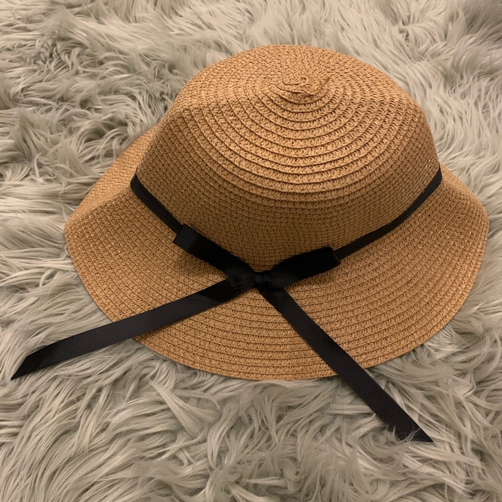 Straw Beach Hat NEW